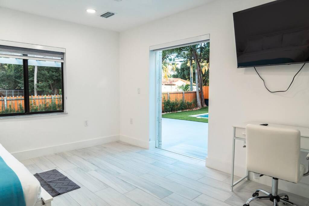 Luxury Retreat 3b ,2ba Pool , Coral Gables Center Сasa de vacaciones Miami